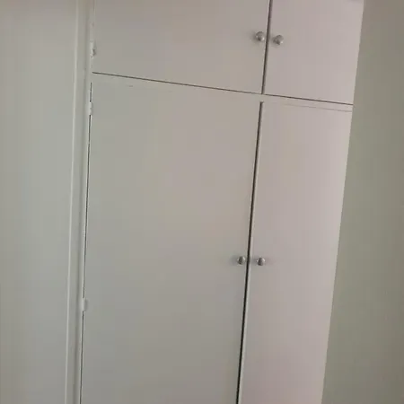 Apartament Hebergement Kamgue *
