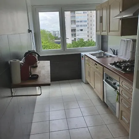 Apartament Hebergement Kamgue